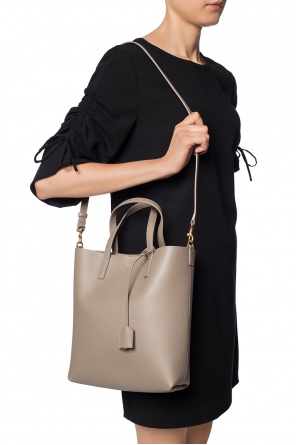 'shopper' bag with embossed logo, zdjęcie 2 'shopper' bag with embossed logo od Saint Laurent